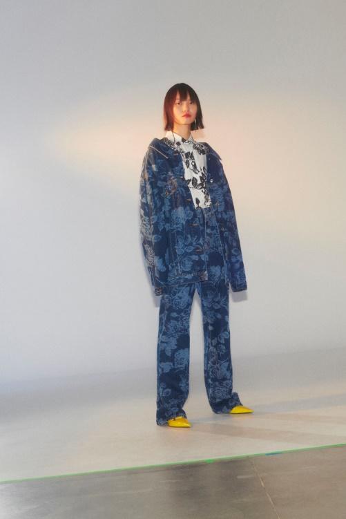 The 5 Key Denim Trends to Watch for Pre-Fall 21