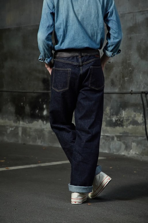 The Return of Wide-Legged Jeans: What We Can Learn from J. Crew’s Giant Chinos